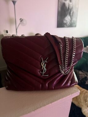 Saint Laurent Chevron Quilted Chain Shoulder Bag - Burgundy